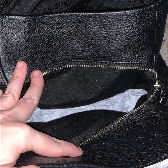 SOLD!Coach Black pebble leather with Silver Hardware - Picture 4 of 9